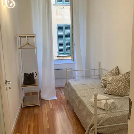 Apartamento Caruggio 44 Chiavari