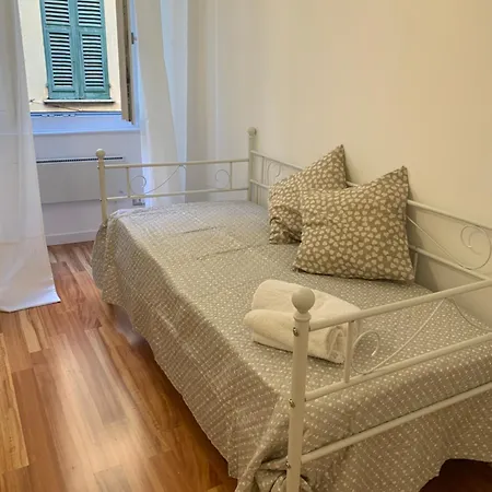 Appartamento Caruggio 44