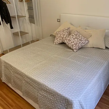 Διαμέρισμα Caruggio 44 *